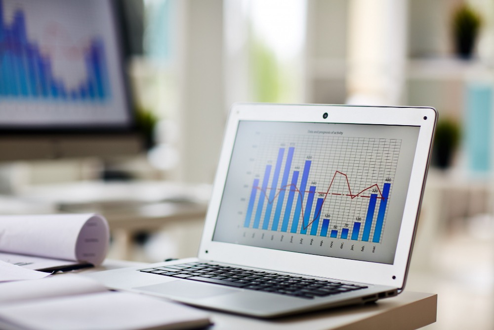 Data Analysis and Visualization for Decision Making